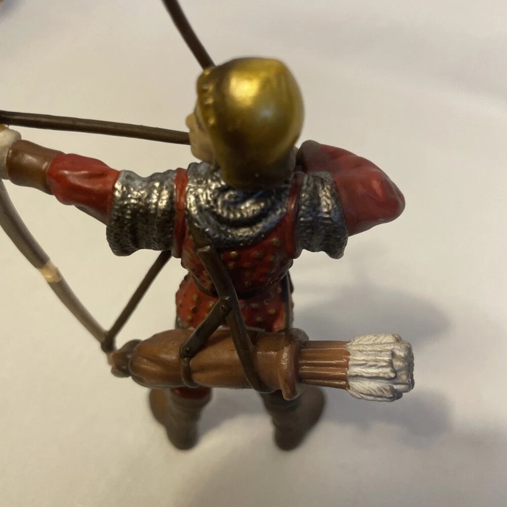 Schleich 2003 Ritter Red Archer with Long Bow 70015 Figure Knight Arrows - Picture 11 of 12
